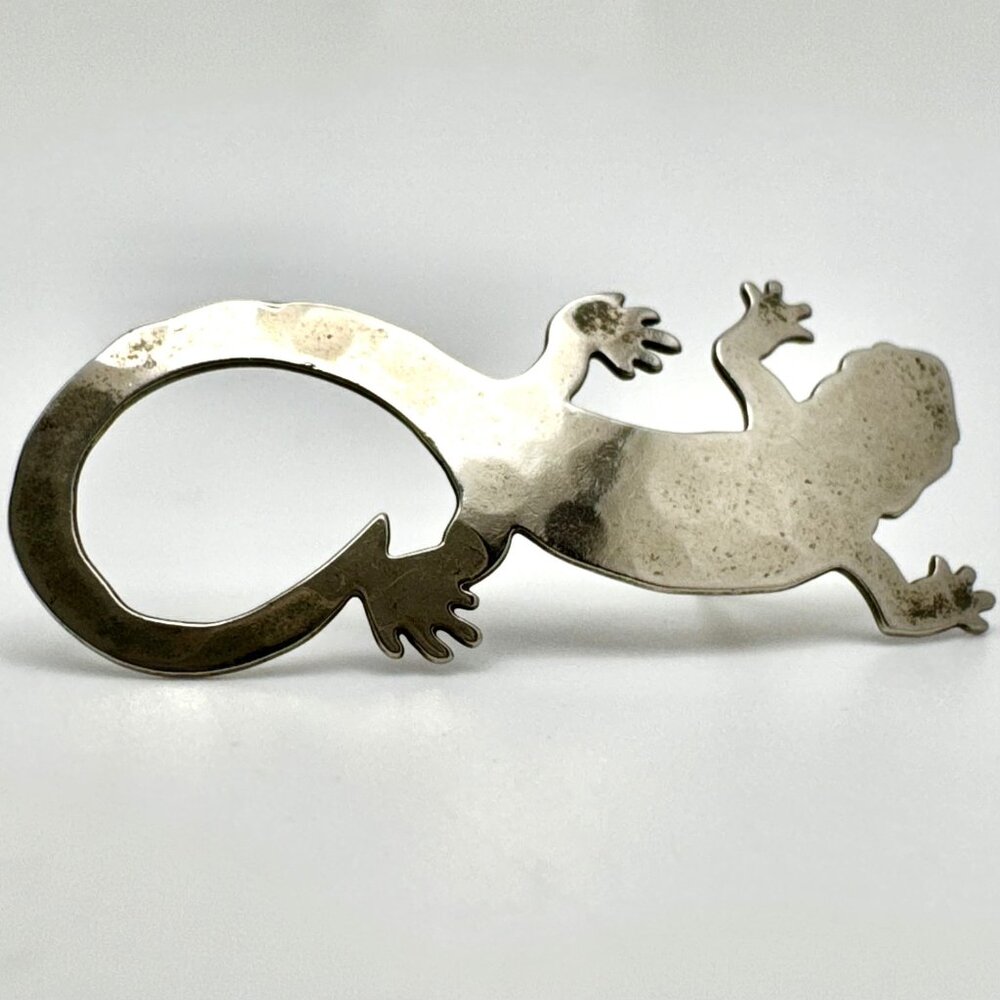 Wild Bryde Silver Tone Gecko Brooch Lapel Pin Metal Costume Jewelry 1.5"